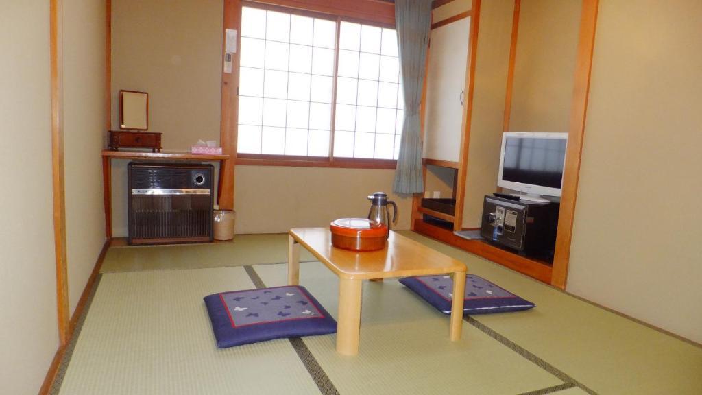 Minshuku Iwatakan Takayama  Oda fotoğraf