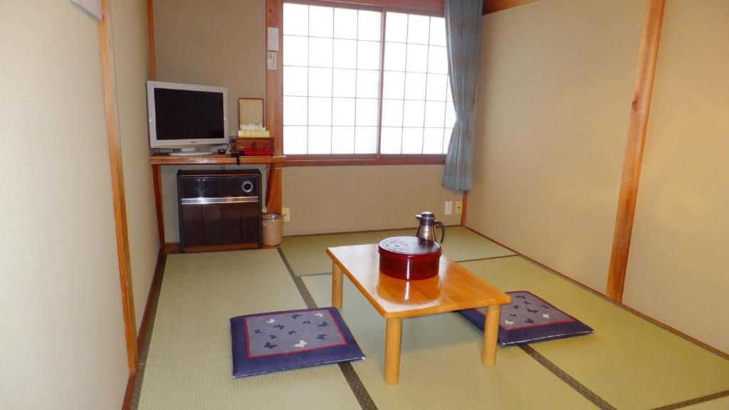 Minshuku Iwatakan Takayama  Oda fotoğraf